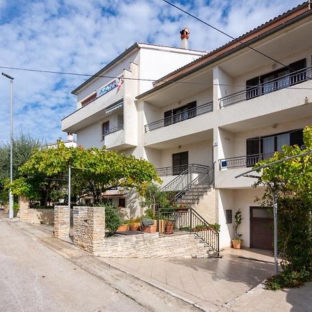 Apartments With A Parking Space Rovinj - 12656 Eksteriør bilde