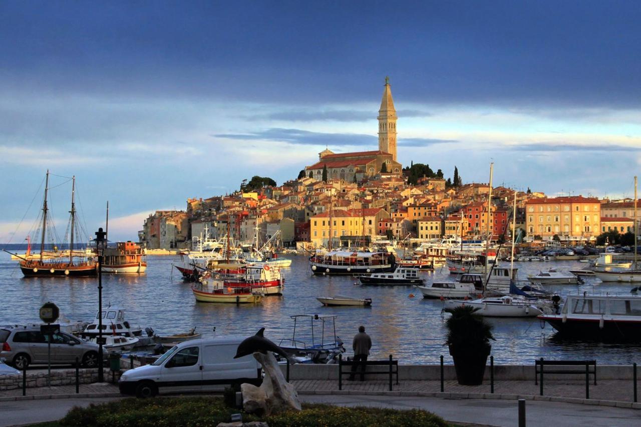 Apartments With A Parking Space Rovinj - 12656 Eksteriør bilde